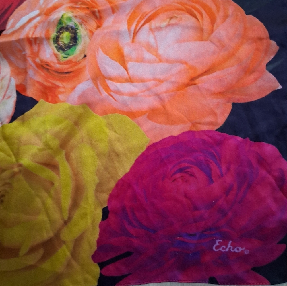 Echo Bold Floral Print Scarf - Picture 3 of 3